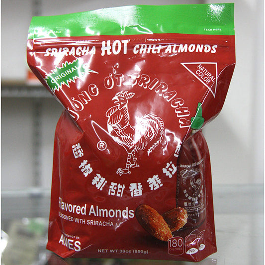 Tuong Ot Sriracha Sriracha Hot Chili Almonds, 30 oz (850 g)
